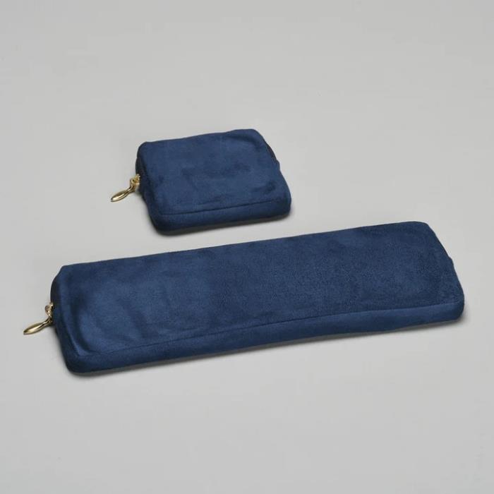 Zipper Pouches with Inserts