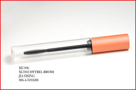 Mascara with Hytrel Brush