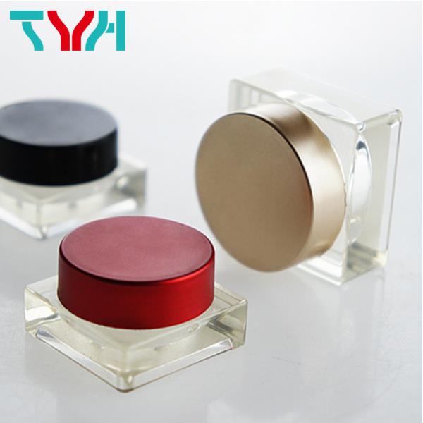 IR : Square Shape Mini Jar With Round Cap