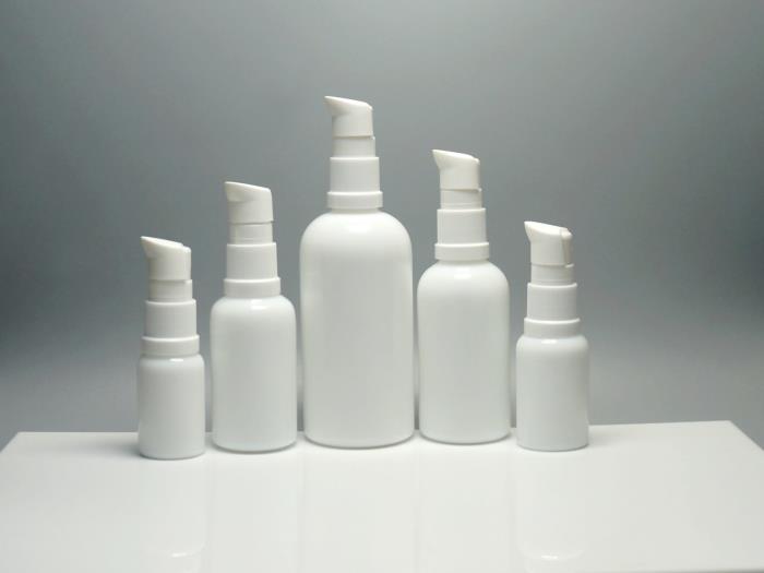 ES-D435B (4) Glass Bottles