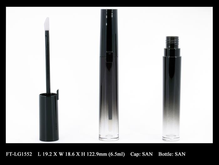 Lip Gloss Bottle: FT-LG1552