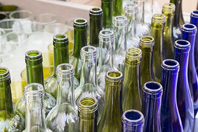 Key benefits of glass bottles to package food and beverage items