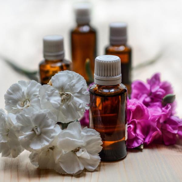 How Many Drops Are in Essential Oils Bottles?